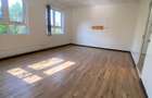 2,500 ft² Commercial Property with Fibre Internet in Riverside - 3
