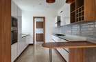 3 Bed Apartment with En Suite in Parklands - 2