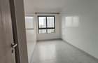 4 Bed Apartment with Swimming Pool at City Park - 9