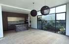 5 Bed Townhouse with En Suite in Runda - 11