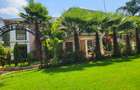 5 Bed House with En Suite in Runda - 20