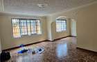 4 Bed Apartment with En Suite at Rhapta Road - 12
