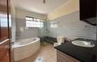 4 Bed Townhouse with En Suite at Kirawa Road - 15