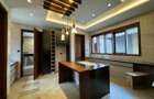 4 Bed House with En Suite in Runda - 13