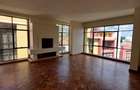 5 Bed Townhouse with En Suite in Lavington - 9
