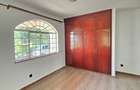 4 Bed Townhouse with En Suite at Lavington Green - 17