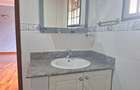 4 Bed House with En Suite in Runda - 11