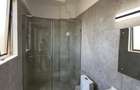 4 Bed Apartment with En Suite at Hatheru Road - 10