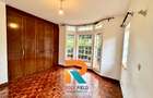 5 Bed Townhouse with En Suite in Rosslyn - 9