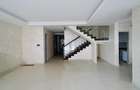 4 Bed Apartment with En Suite at 2026-510 4 Bed C Ren - 5