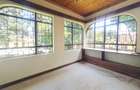 5 Bed House with En Suite at Nyari - 12