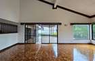 5 Bed House with En Suite in Gigiri - 8