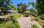 2,000 ft² Office with Service Charge Included at Kabarsiran - 10