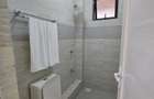 3 Bed Apartment with En Suite at Beach Road - 12