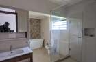 5 Bed Townhouse with En Suite at Kyuna - 14