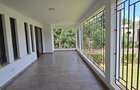 6 Bed Townhouse with En Suite at Lavington Green - 14