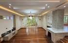10 Bed House with En Suite in Nyari - 7