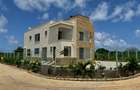 4 Bed Townhouse with En Suite in Vipingo - 3