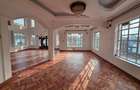 6 Bed House with En Suite in Runda - 10