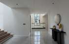 5 Bed Villa with En Suite in Runda - 9