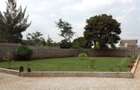 5 Bed House with En Suite in Runda - 4