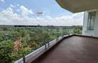 3 Bed Apartment with En Suite in Parklands - 4
