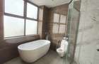 3 Bed Apartment with En Suite at Riverside - 11