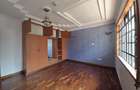 4 Bed House with En Suite in Runda - 10