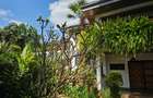 5 Bed House with En Suite in Runda - 2
