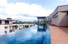 3 Bed Apartment with En Suite in Riverside - 8