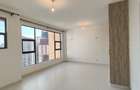 3 Bed Apartment with En Suite at Parklands - 10