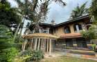 5 Bed House with En Suite in Runda - 16