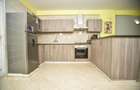 2 Bed Apartment with En Suite in Mountain View - 2