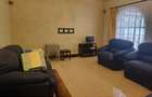 5 Bed House with En Suite in Runda - 12