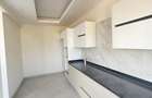 3 Bed Apartment with En Suite at Off Links Road - 6