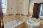 Commercial Property with Service Charge Included in Kilimani - 10