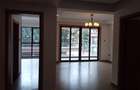 2 Bed Apartment with En Suite in Riverside - 17