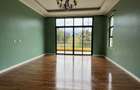 5 Bed Townhouse with En Suite in Karen - 8
