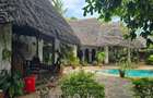3 Bed Villa with En Suite at La-Marina - 10