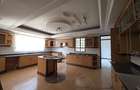 4 Bed House with En Suite in Runda - 8