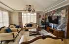 5 Bed House with En Suite in Cianda - 12