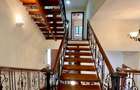 5 Bed Townhouse with En Suite in Lavington - 8