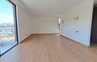 5 Bed Townhouse with En Suite in Lavington - 4