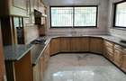 4 Bed Townhouse with En Suite in Westlands Area - 7