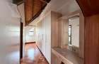 5 Bed Townhouse with En Suite in Lavington - 3