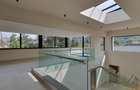 5 Bed Villa with En Suite in Westlands Area - 15