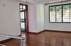 5 Bed Townhouse with En Suite at Lavington Convent Drive - 12