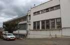 Commercial Property with Parking in Industrial Area - 1