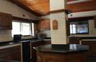 4 Bed House with En Suite at Spring Valley Road - 11