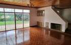 4 Bed House with En Suite at Crescent Road - 13